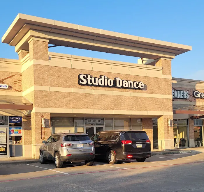 Studio Dance Centre Picture 6