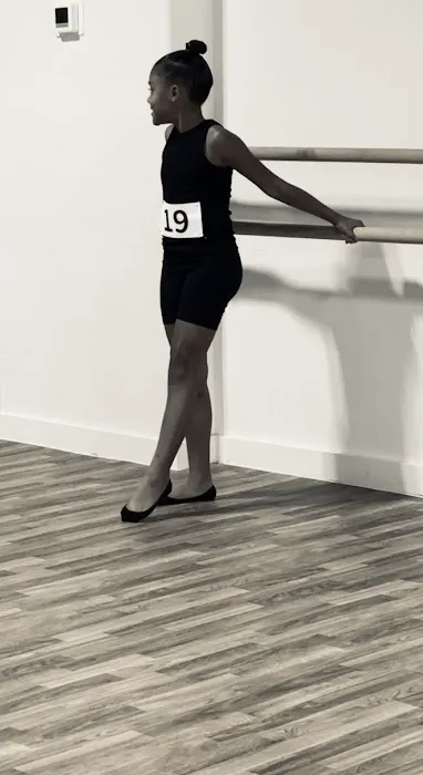 Jeté Dance Center Picture 2