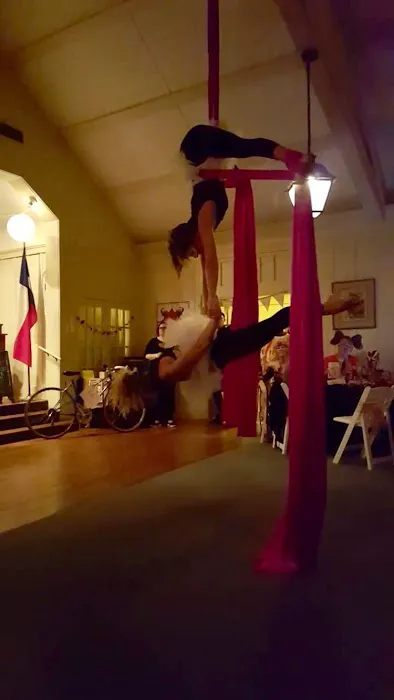 Twisted Bodies Pilates and Yoga Picture 10