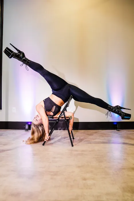 Head Over Heels Pole & Aerial Studio Picture 2
