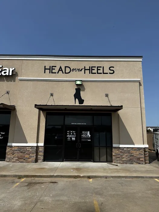 Head Over Heels Pole & Aerial Studio Picture 4