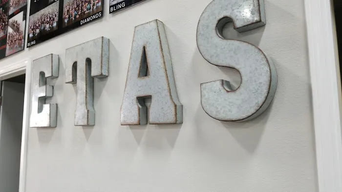 ETAS Cheer Picture 1