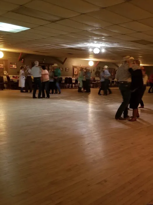 Alice's Dance Hall Picture 4