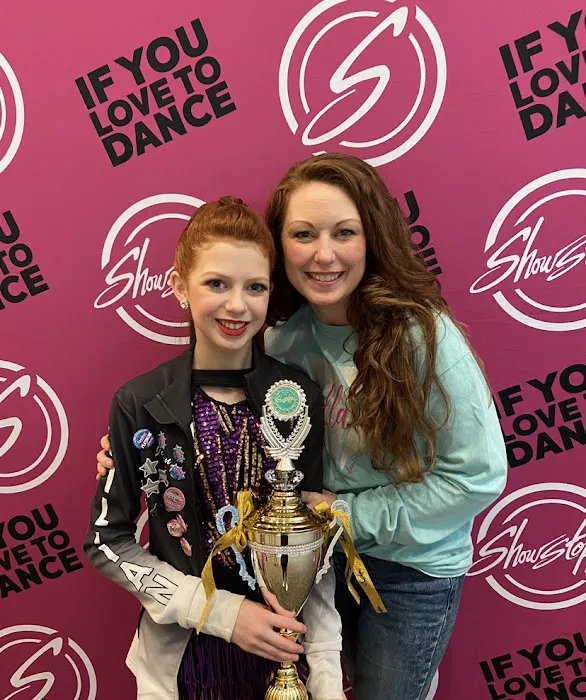 Dance Loud Academy Picture 3