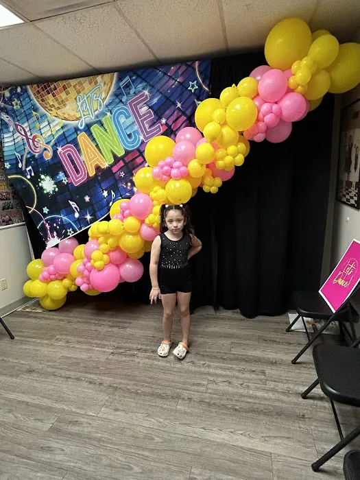 Susan's Studio-Dance & Fitness Inc. Picture 9