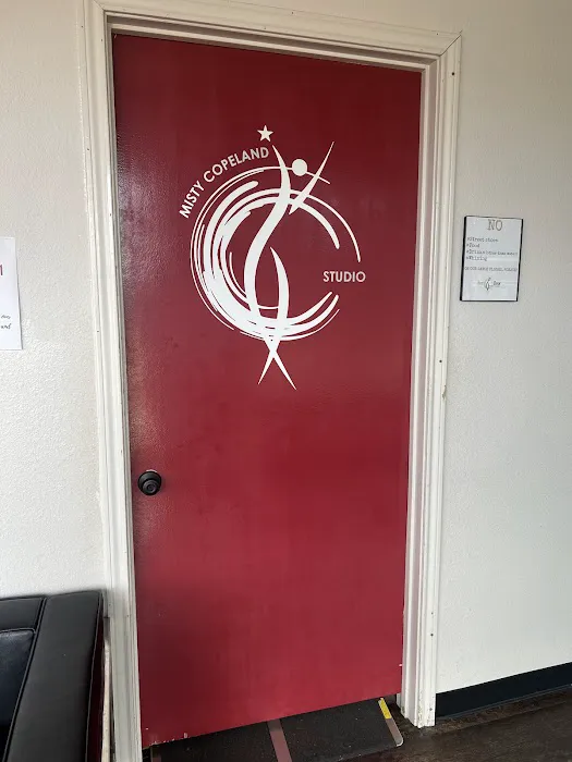 Red Door Dance Academy Picture 4