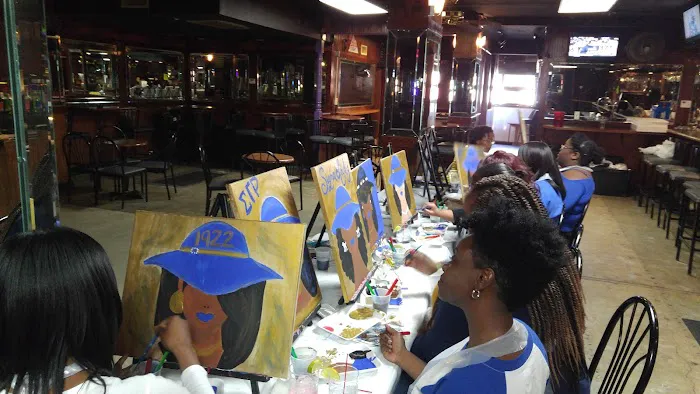 J.O.S.H. Lounge Picture 5