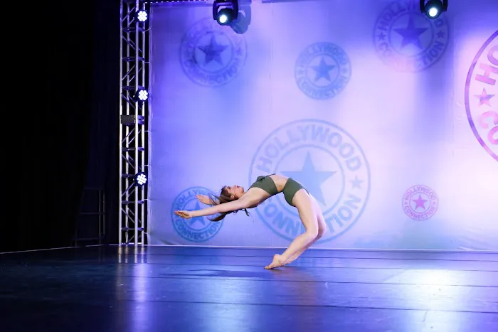 Gravity Dance Picture 2