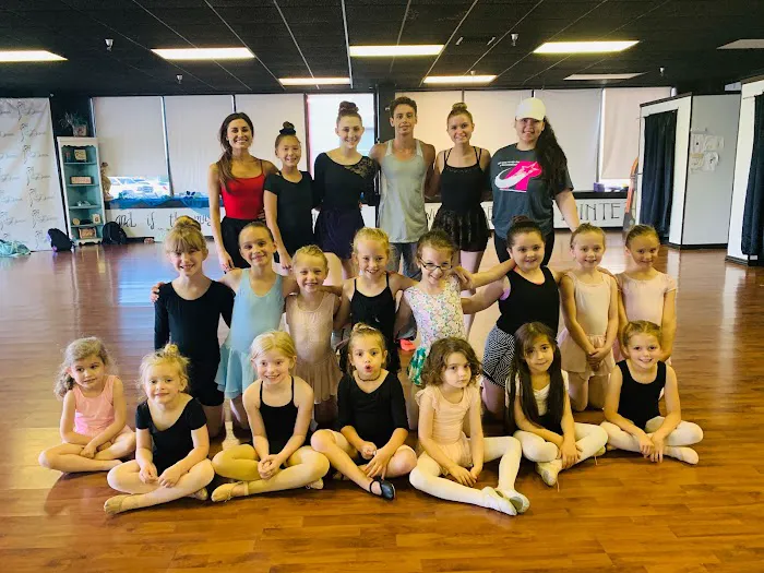 Diamond Dance Company Picture 7