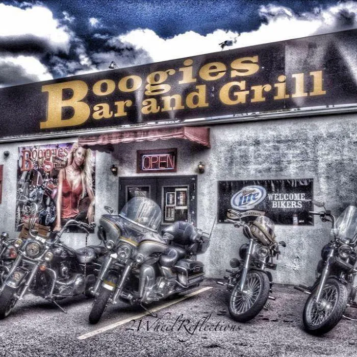 Boogies Bar & Grill Picture 3