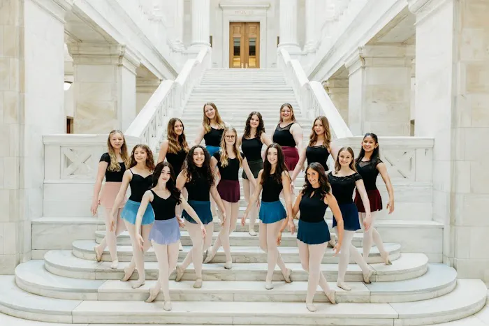 Dancers' Corner Picture 7