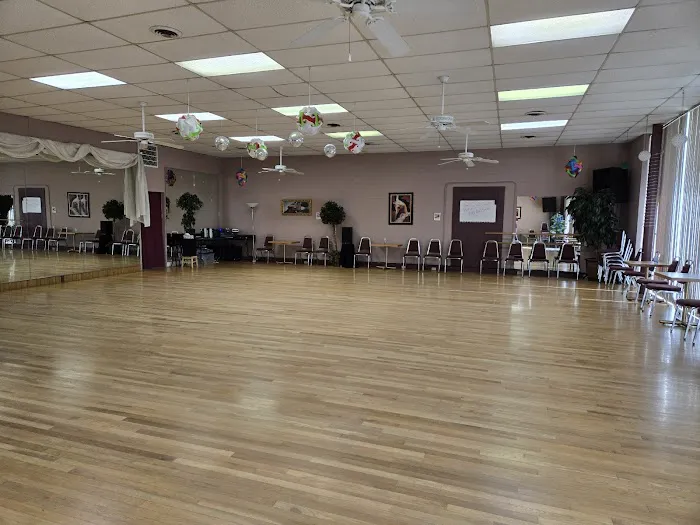 Let's Dance Studio Picture 1