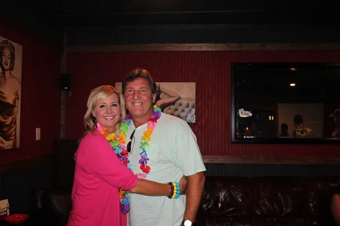 Jimmy Ray's Karaoke and Dance Club Picture 6