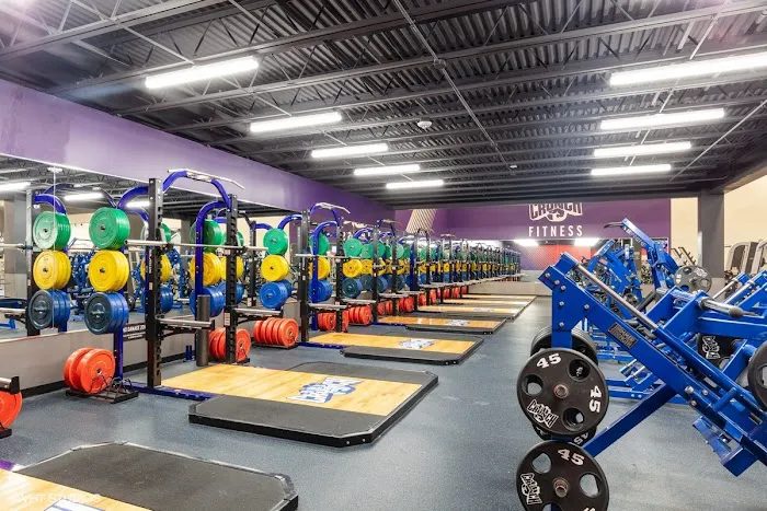 Crunch Fitness - Arlington Picture 1
