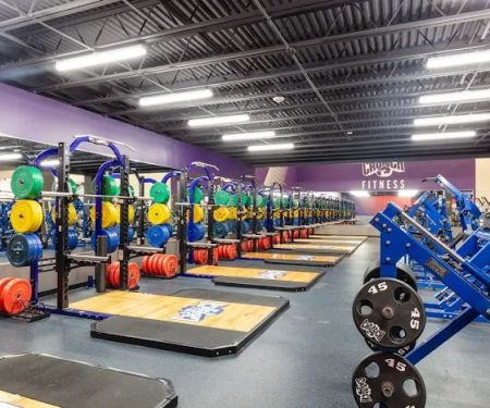 Crunch Fitness - Arlington