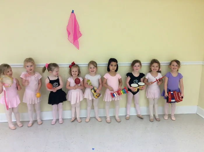 River Oaks Dance Picture 8