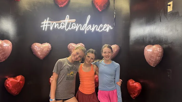 Motion Dance Center Picture 2