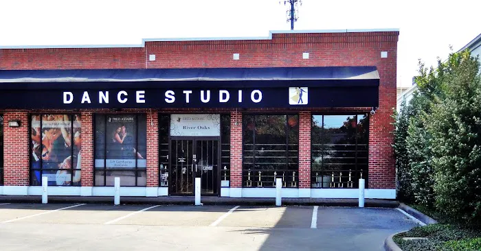 Fred Astaire Dance Studios - River Oaks Picture 1