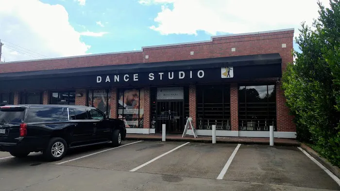 Fred Astaire Dance Studios - River Oaks Picture 9