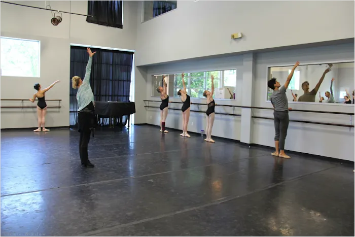 Uptown Dance Centre Picture 8