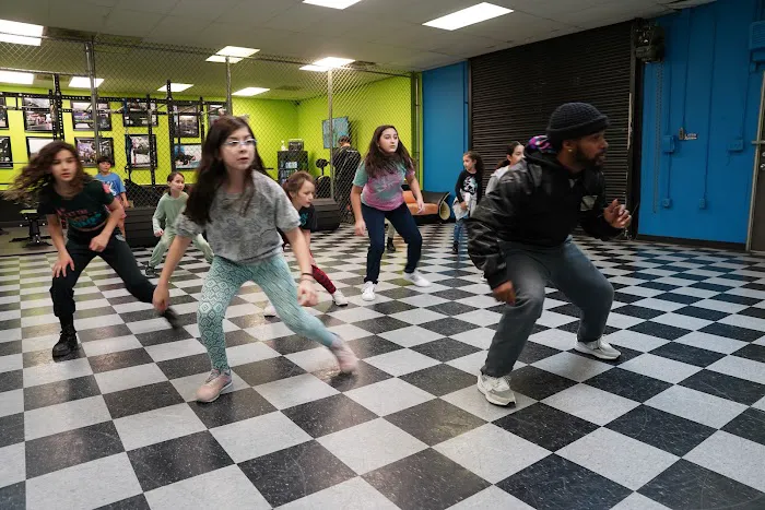 Break Free Hip-Hop School: SE Houston Picture 7