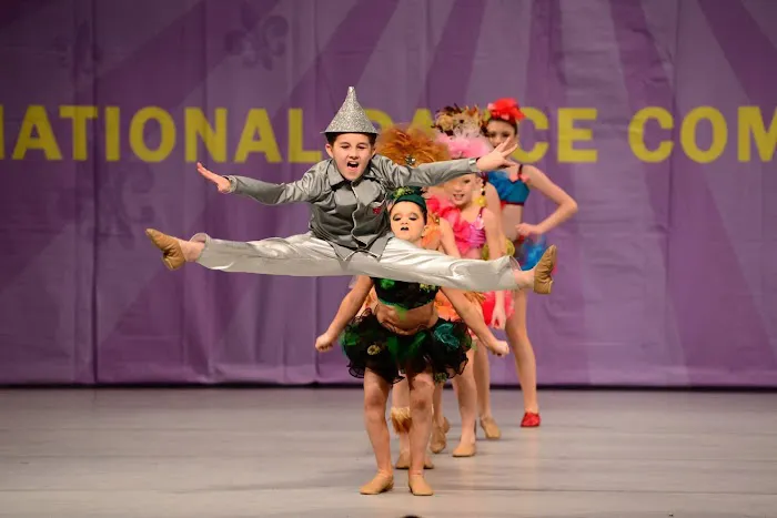 Revels Performing Arts Center LLC Picture 6
