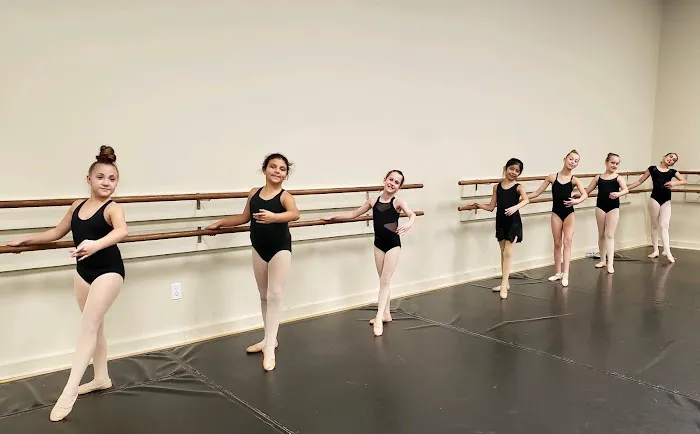 Revels Performing Arts Center LLC Picture 7