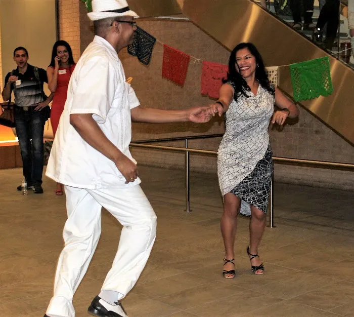 SALSA GRANDE Picture 5