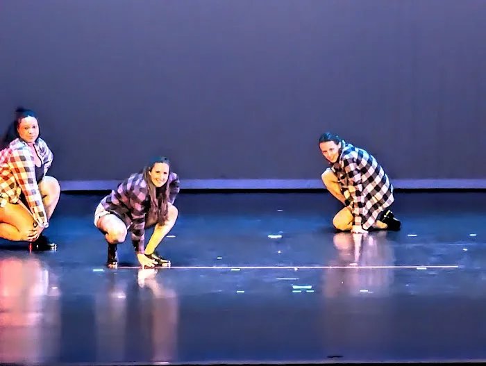 MoveNation Dance Academy Picture 10