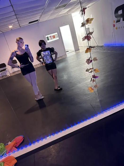 Fer Dance Studio Picture 5