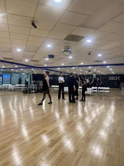 Bellaire dance studio Picture 1