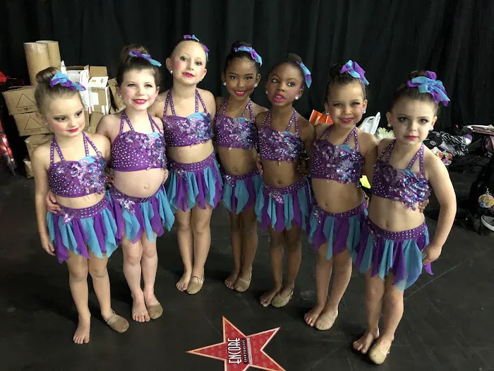Star Steppers Dance Team Picture 4
