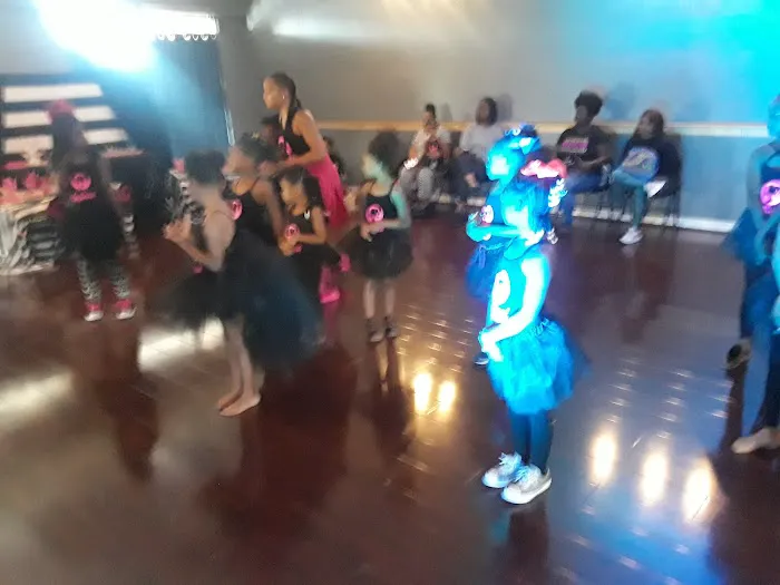 Xtreme Level Dance & Fitness Studio Picture 2