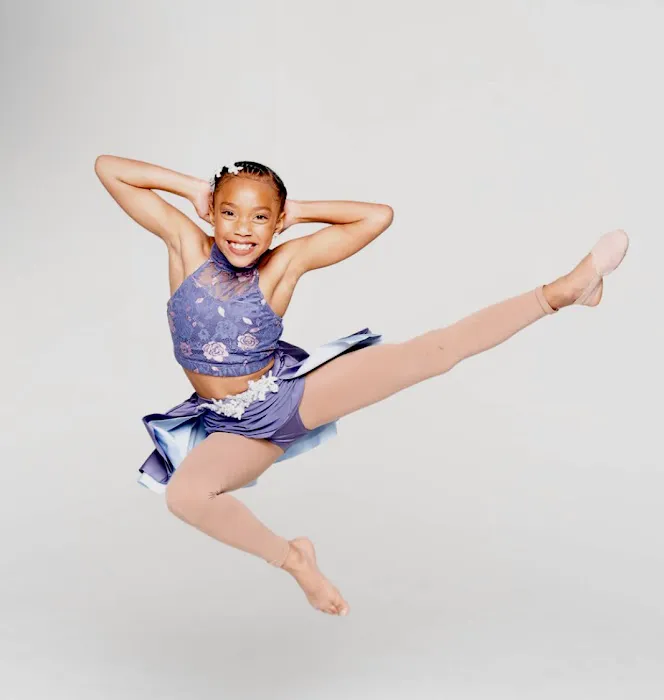 Studio V Dance Picture 11
