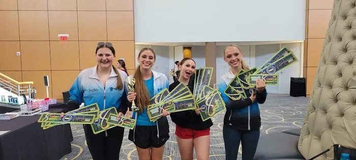 Full Out Dance Picture 4