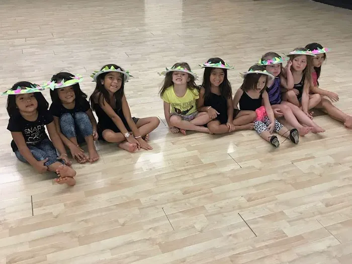 Prodigy 17 Dance Company Picture 3