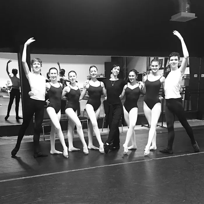 Feijóo Ballet School Picture 3