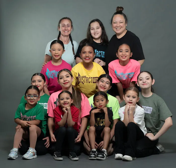 DISTRCT ARTS Dance Collective TEXAS Picture 6