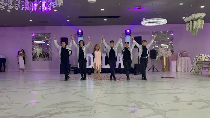 Princess Dream Quinceañera Choreography Picture 2