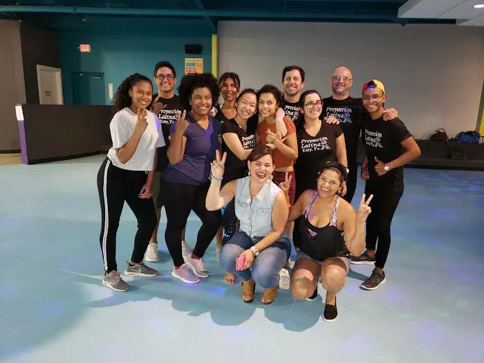 SALSA IN KATY Picture 10