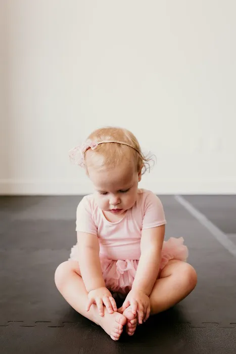 Studio 7 Dance Company Picture 5