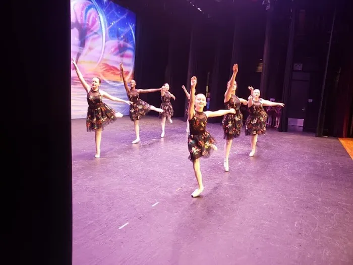 Connolly Dance Arts Picture 2