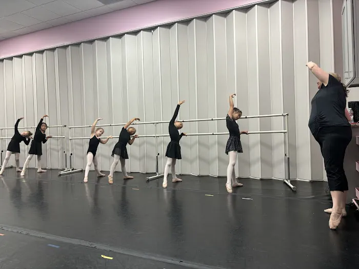 Connolly Dance Arts Picture 8
