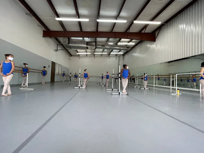 Ballet Center of Houston Picture 5