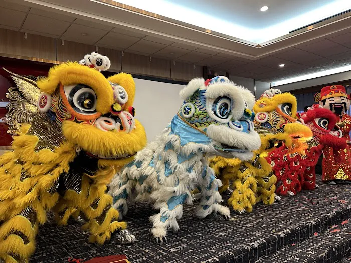 Lee's Golden Dragon Lion & Dragon Dance Association Picture 6