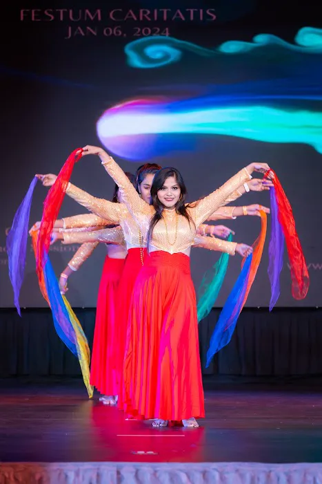 KHUSHBOO PERFORMING ART Picture 3
