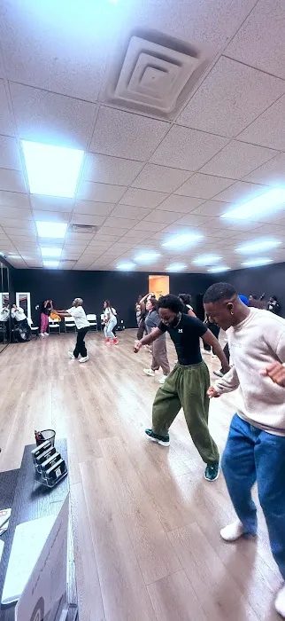 Classic Dance Studio Picture 10
