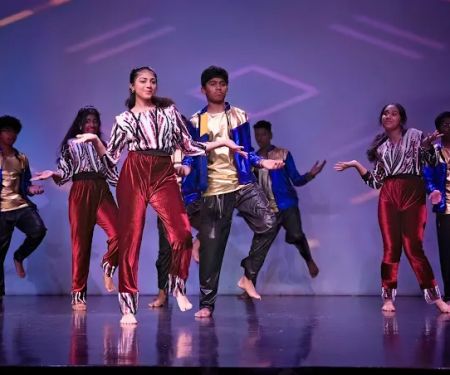 Bollywood Dancing Stars