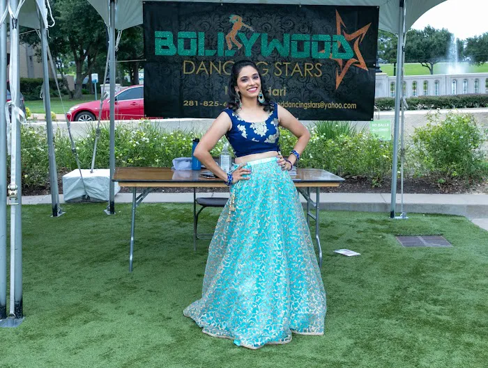 Bollywood Dancing Stars Picture 6
