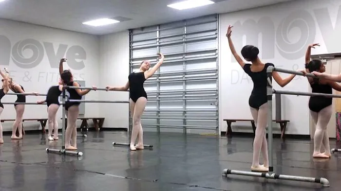 Move Dance Family Picture 5